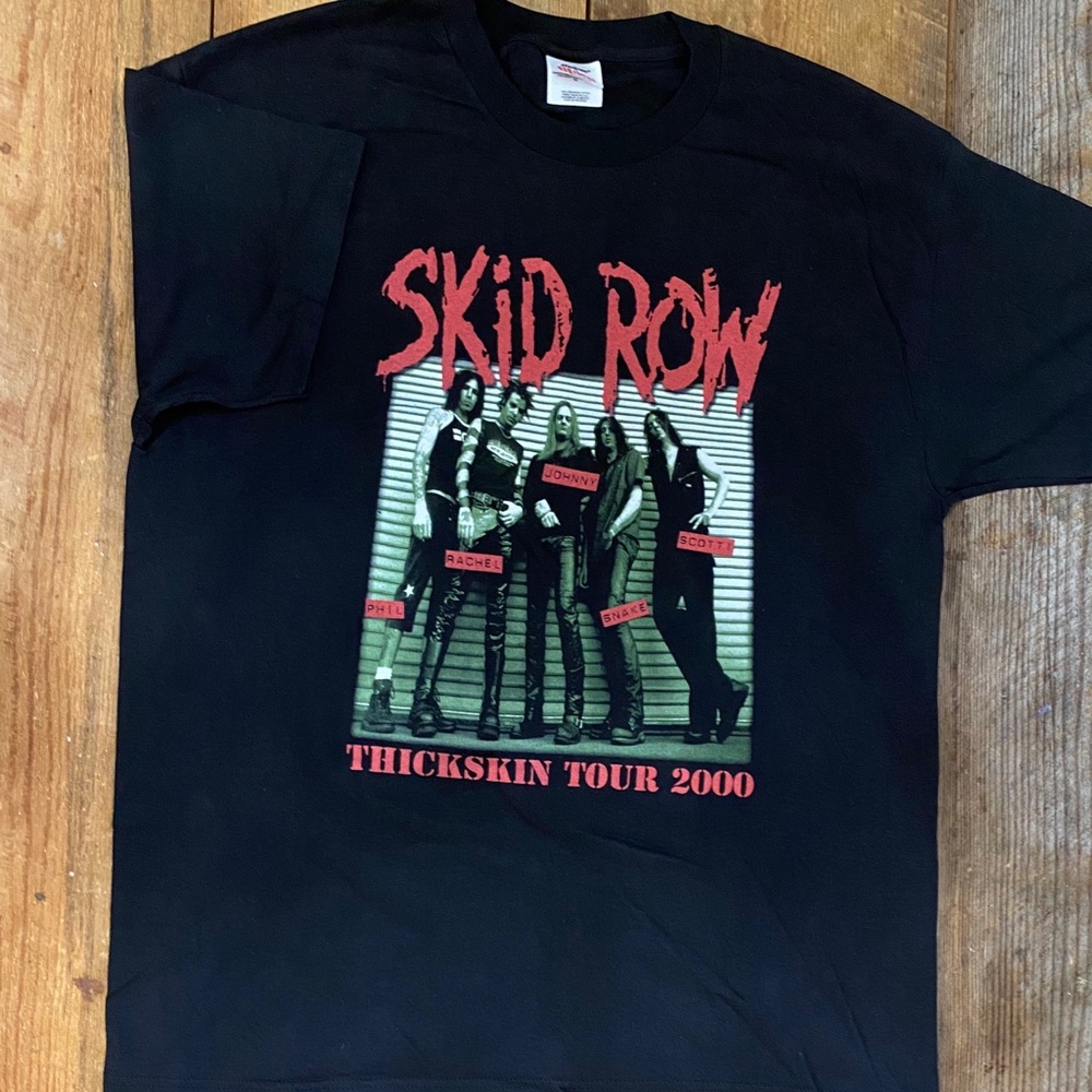 NOSWOT Vintage Skid Row 2000 T-Shirt